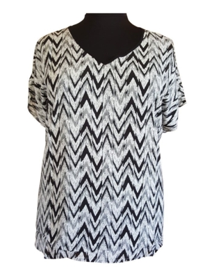 Sort/Hvid feminin top m. v-udskæring - Studio Sort/Hvid feminin top m. v-udskæring - Studio